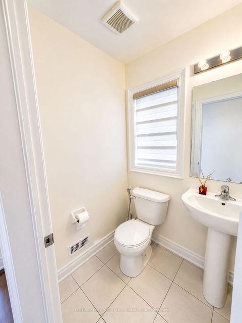Photo 24 at 64 Coldwell Bay Circle, Kleinburg, Vaughan