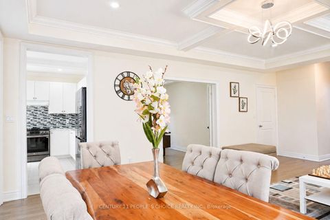 Photo 36 at 64 Coldwell Bay Circle, Kleinburg, Vaughan
