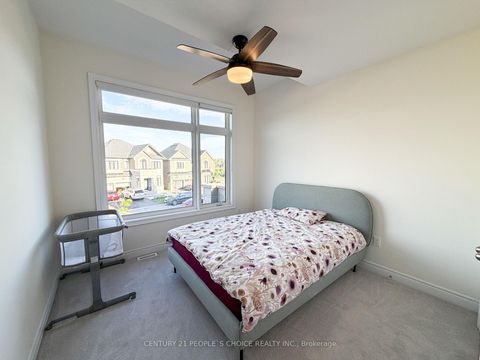 Photo 37 at 64 Coldwell Bay Circle, Kleinburg, Vaughan