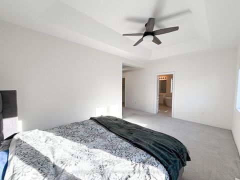 Photo 43 at 64 Coldwell Bay Circle, Kleinburg, Vaughan