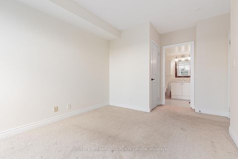Photo 20 at 327 - 10 Delisle Avenue, St. Clair, Toronto