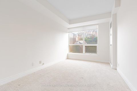 Photo 24 at 327 - 10 Delisle Avenue, St. Clair, Toronto