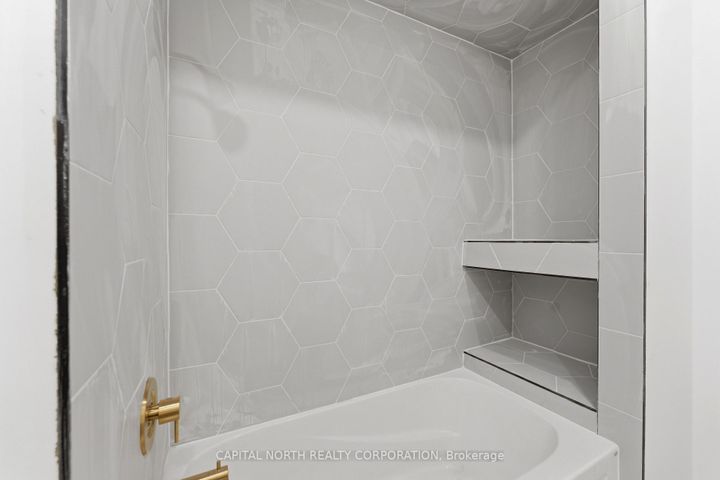 Photo 28 at 326 King Road, Oak Ridges, Richmond Hill