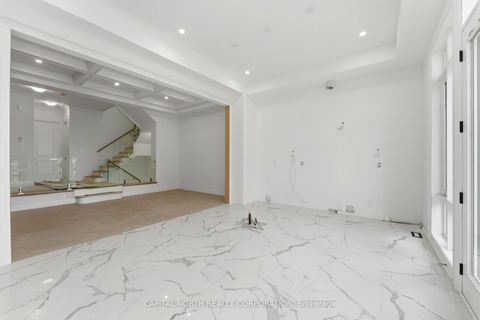 Photo 11 at 326 King Road, Oak Ridges, Richmond Hill