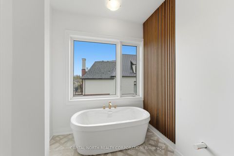 Photo 19 at 326 King Road, Oak Ridges, Richmond Hill