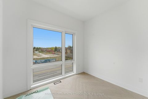 Photo 23 at 326 King Road, Oak Ridges, Richmond Hill