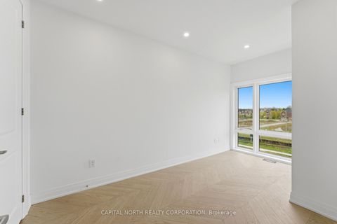 Photo 25 at 326 King Road, Oak Ridges, Richmond Hill