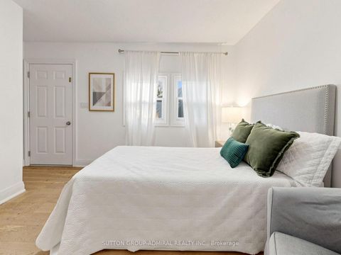Photo 20 at 275 Victoria Park Avenue, Cliffside, Toronto