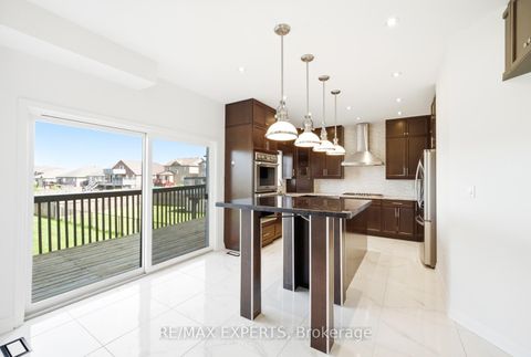 Photo 8 at 2071 Gibson Street, Alcona, Innisfil