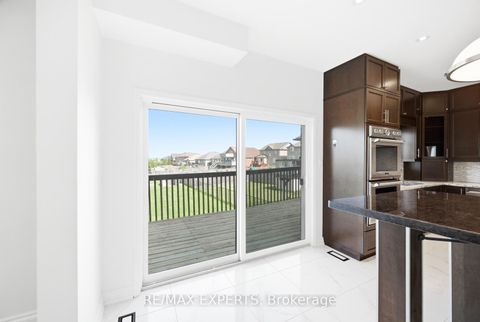 Photo 11 at 2071 Gibson Street, Alcona, Innisfil