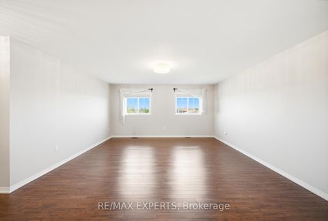 Photo 16 at 2071 Gibson Street, Alcona, Innisfil