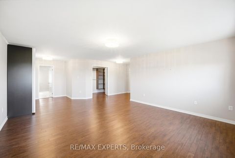 Photo 18 at 2071 Gibson Street, Alcona, Innisfil