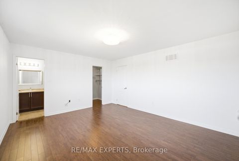 Photo 23 at 2071 Gibson Street, Alcona, Innisfil