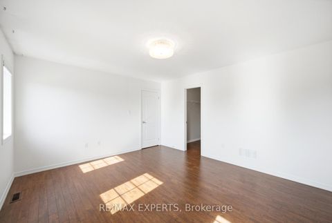 Photo 27 at 2071 Gibson Street, Alcona, Innisfil