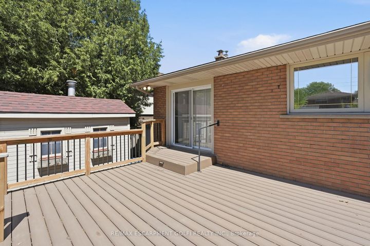Photo 31 at 7 Braemar Place, Mohawk, Hamilton