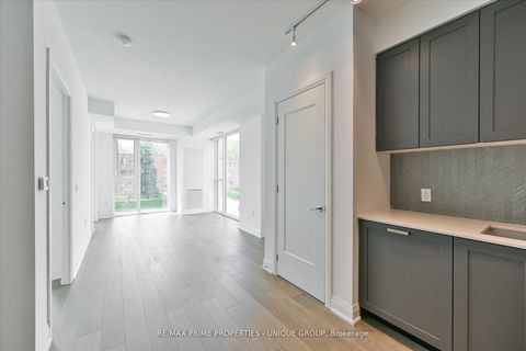 Photo 12 at 322 - 293 The Kingsway, Humber Valley, Toronto