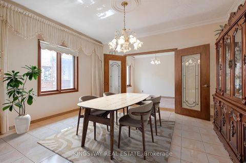 Photo 3 at 27 Mulholland Avenue, Glen Park, Toronto