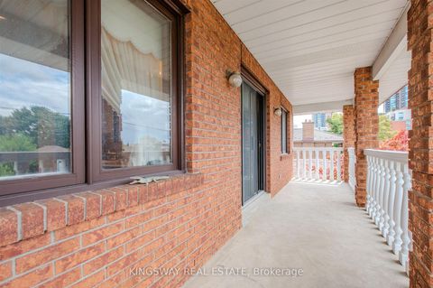 Photo 13 at 27 Mulholland Avenue, Glen Park, Toronto