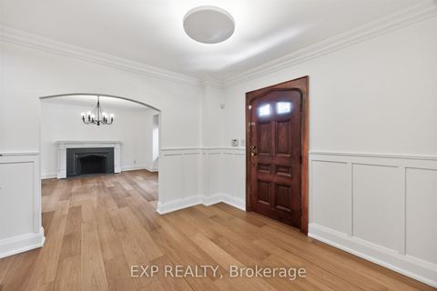 Photo 4 at 25 Kingsgarden Road, Kingsway South, Toronto