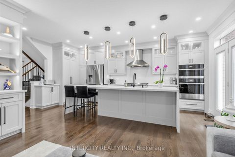 Photo 0 at 322 Moody Drive, Kleinburg, Vaughan