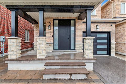 Photo 3 at 322 Moody Drive, Kleinburg, Vaughan