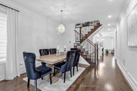 Photo 4 at 322 Moody Drive, Kleinburg, Vaughan