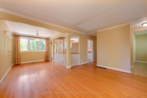 Photo 14 at 81 Letitia Street, Sunnidale, Barrie