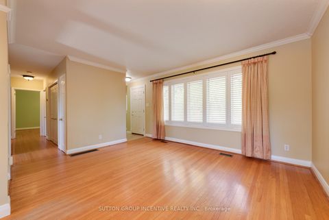 Photo 15 at 81 Letitia Street, Sunnidale, Barrie