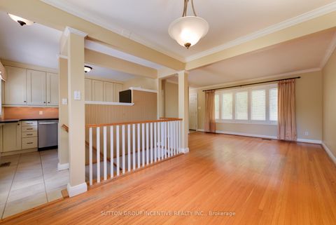 Photo 16 at 81 Letitia Street, Sunnidale, Barrie