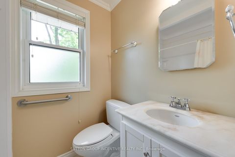 Photo 21 at 81 Letitia Street, Sunnidale, Barrie