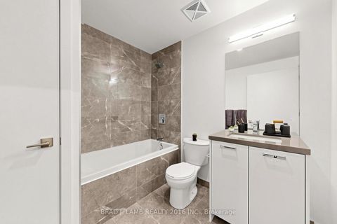 Photo 15 at 808 - 284 King Street E, Moss Park, Toronto