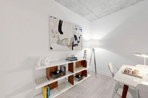 Photo 11 at 701 - 284 King Street E, Moss Park, Toronto