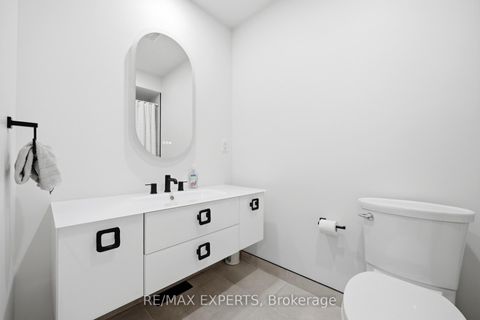 Photo 21 at 23 Shadetree Crescent, Vellore Village, Vaughan