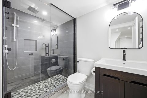 Photo 36 at 23 Shadetree Crescent, Vellore Village, Vaughan