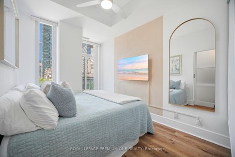 Photo 17 at S430 - 112 George Street, Moss Park, Toronto