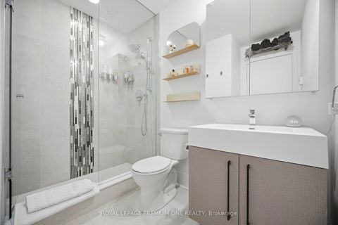 Photo 21 at S430 - 112 George Street, Moss Park, Toronto