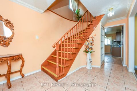 Photo 5 at 67 Kay Drive, Jamestown, Toronto
