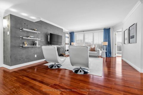 Photo 7 at 606 - 164 Cumberland Street, Annex, Toronto