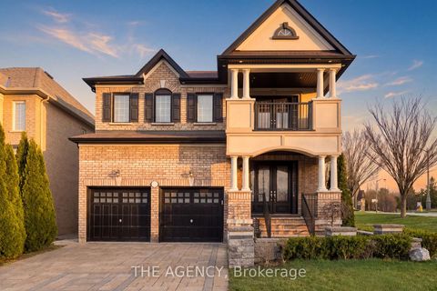 Photo 1 at 36 Zoran Lane, Patterson, Vaughan