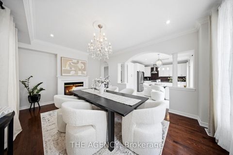 Photo 13 at 36 Zoran Lane, Patterson, Vaughan