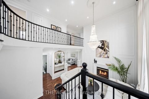 Photo 24 at 36 Zoran Lane, Patterson, Vaughan