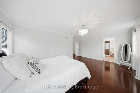 Photo 28 at 36 Zoran Lane, Patterson, Vaughan