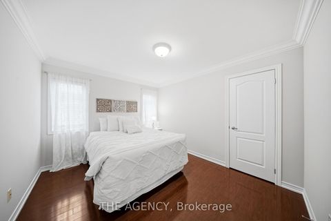 Photo 31 at 36 Zoran Lane, Patterson, Vaughan