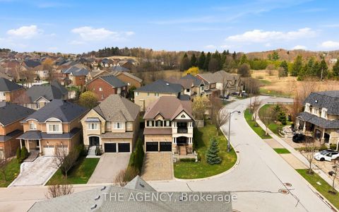 Photo 48 at 36 Zoran Lane, Patterson, Vaughan