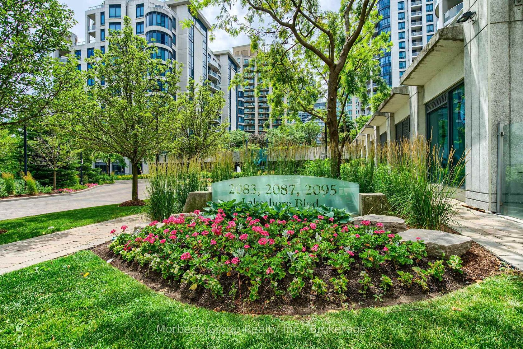 1413 - 2083 Lake Shore Boulevard W, Mimico, Toronto photo number 2