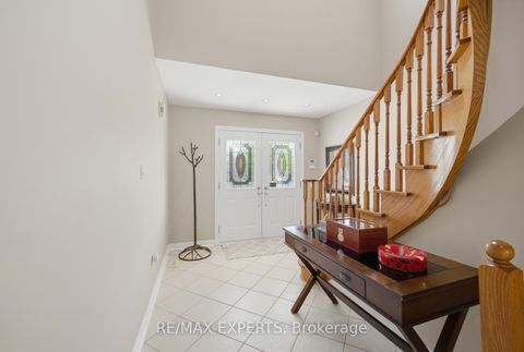 Photo 2 at 204 Montebello Avenue, Sonoma Heights, Vaughan