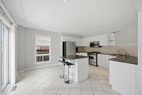 Photo 8 at 204 Montebello Avenue, Sonoma Heights, Vaughan