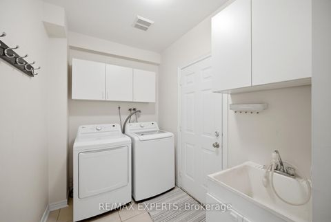Photo 15 at 204 Montebello Avenue, Sonoma Heights, Vaughan