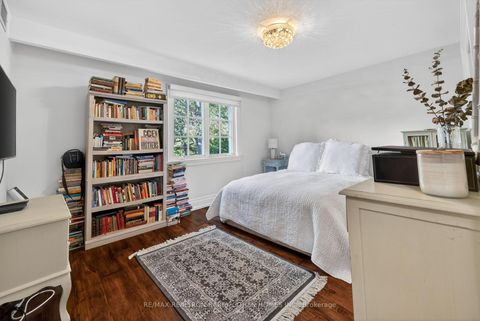 Photo 29 at 21 Fifeshire Road, Windfields, Toronto