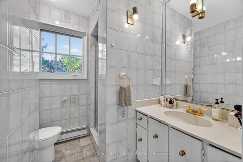 Photo 31 at 21 Fifeshire Road, Windfields, Toronto